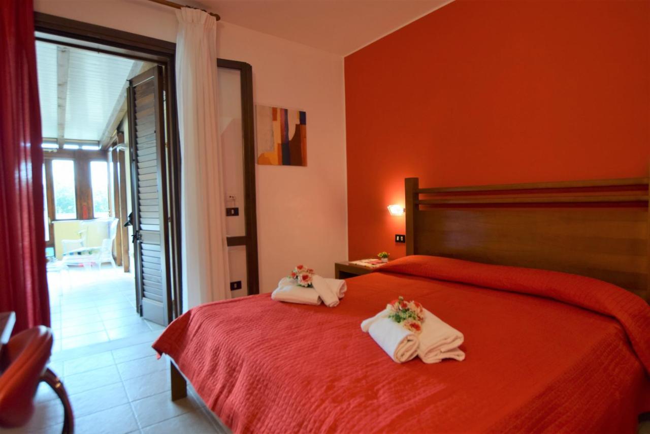 Hotel Iride By Marino Tourist سان فيتو لو كابو المظهر الخارجي الصورة